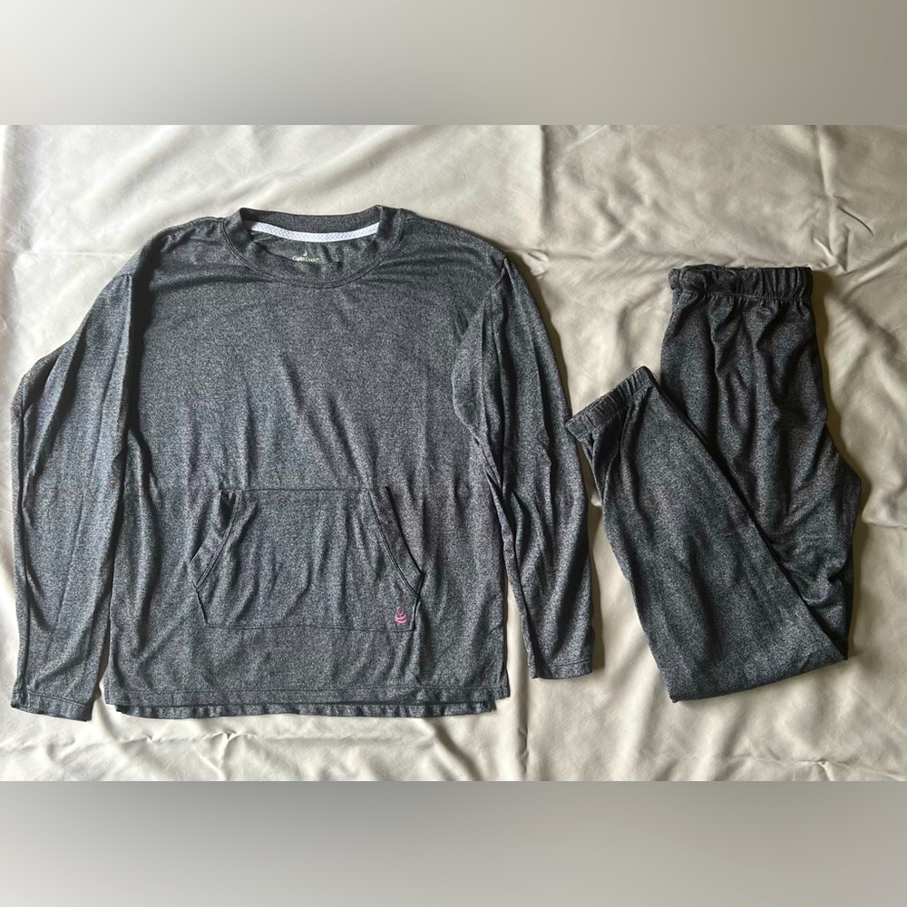 Cuddl Duds pajama set